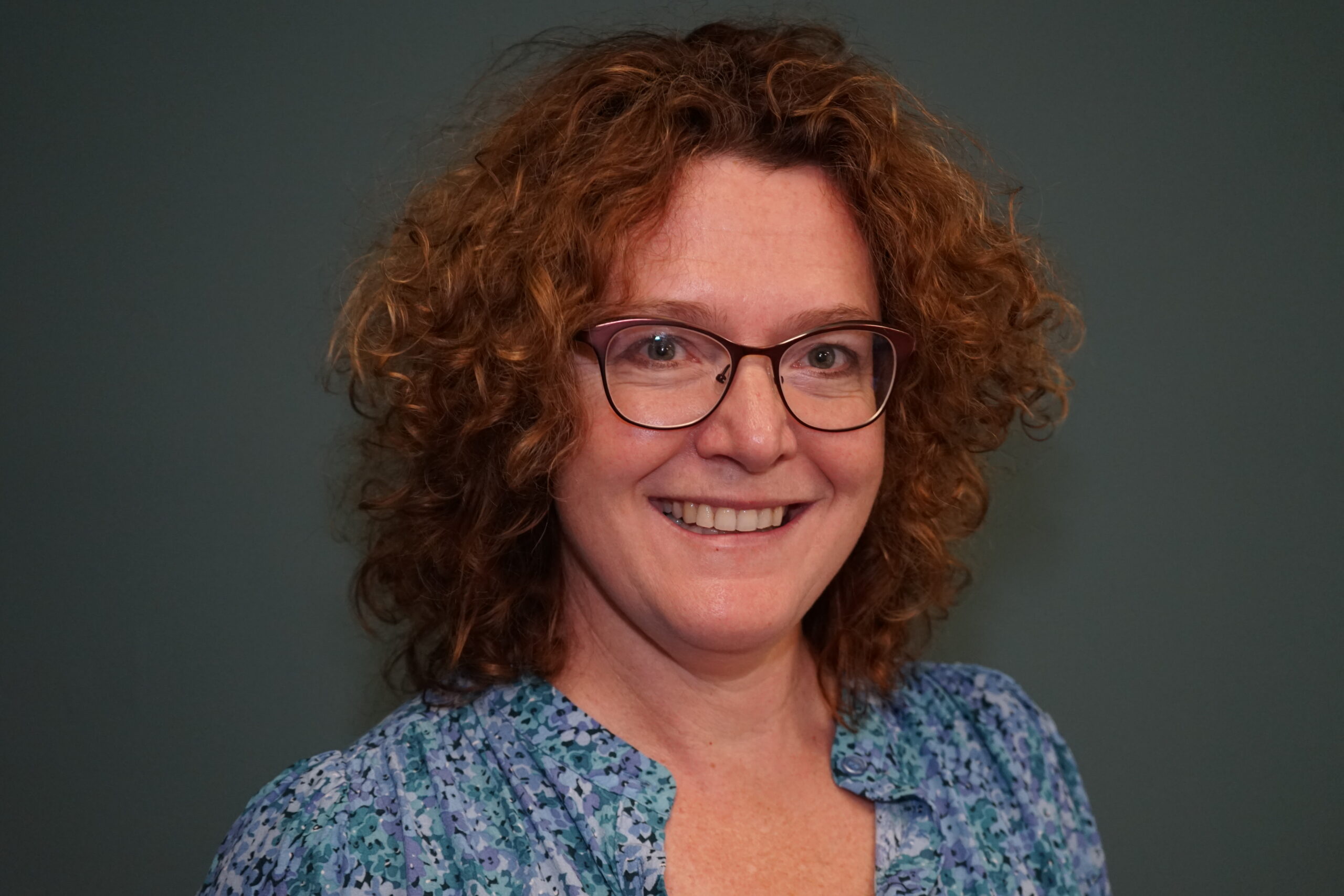 Angelique Oostrijk–Peters, logo